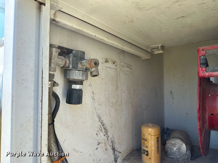 image for item NQ9417 2001 Sterling M7500  crane truck