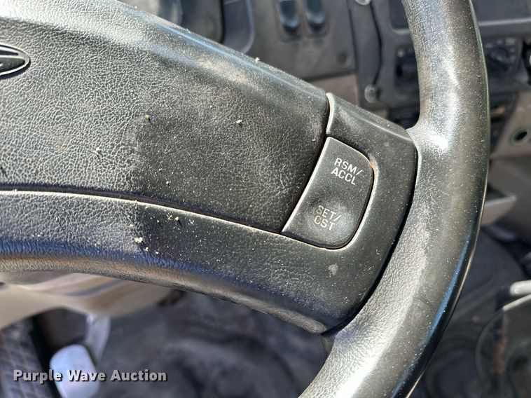 image for item NQ9417 2001 Sterling M7500  crane truck