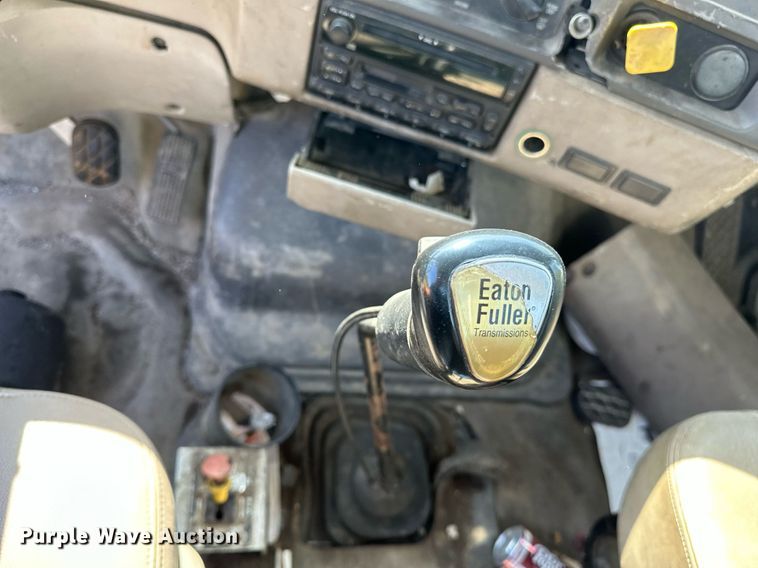 image for item NQ9417 2001 Sterling M7500  crane truck