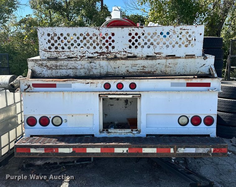 image for item NQ9418 2007 Sterling Acterra  crane truck