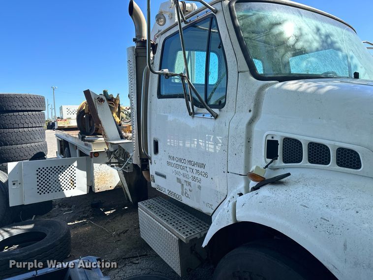 image for item NQ9418 2007 Sterling Acterra  crane truck