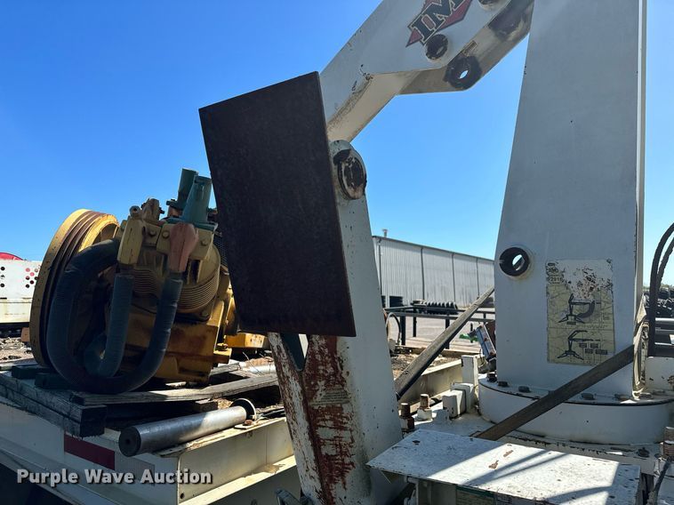 image for item NQ9418 2007 Sterling Acterra  crane truck