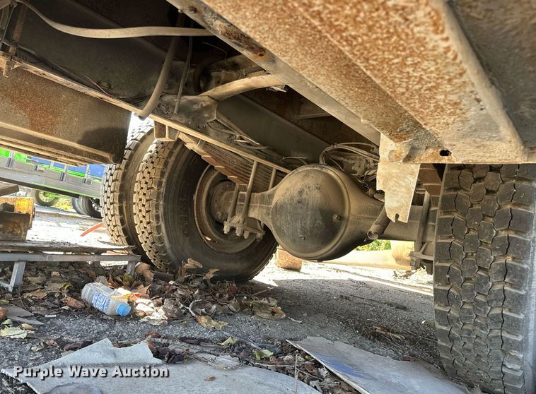 image for item NQ9418 2007 Sterling Acterra  crane truck