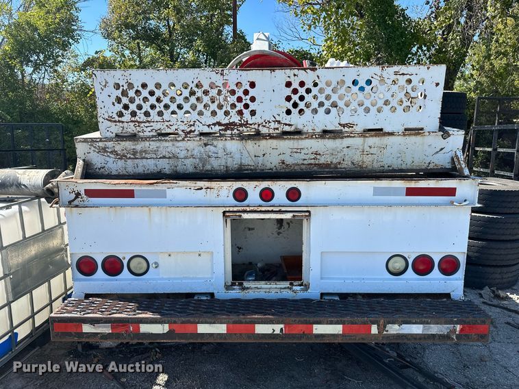 image for item NQ9418 2007 Sterling Acterra  crane truck