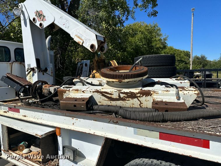 image for item NQ9418 2007 Sterling Acterra  crane truck