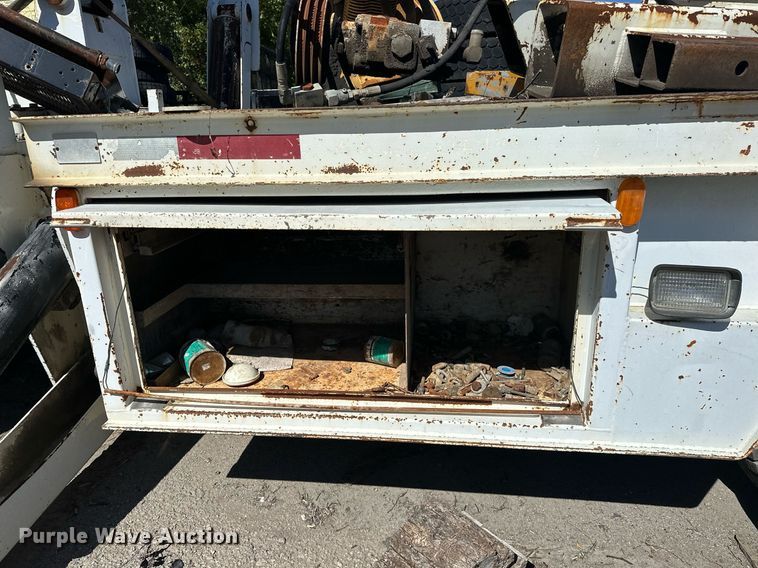 image for item NQ9418 2007 Sterling Acterra  crane truck