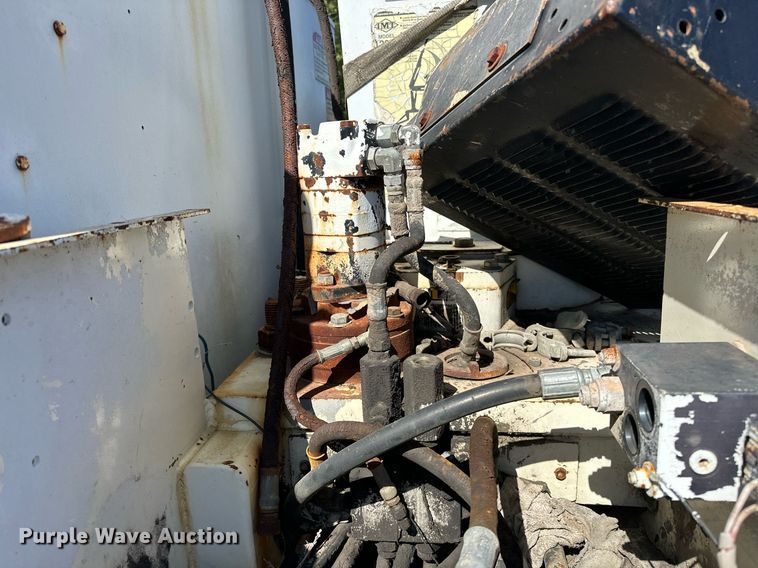 image for item NQ9418 2007 Sterling Acterra  crane truck