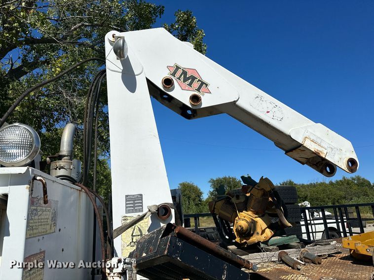 image for item NQ9418 2007 Sterling Acterra  crane truck