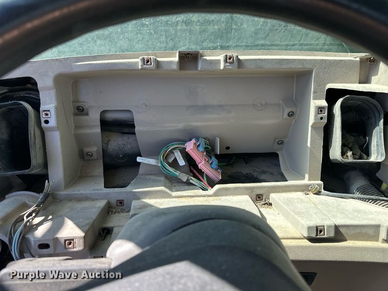 image for item NQ9418 2007 Sterling Acterra  crane truck