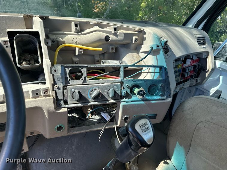 image for item NQ9418 2007 Sterling Acterra  crane truck