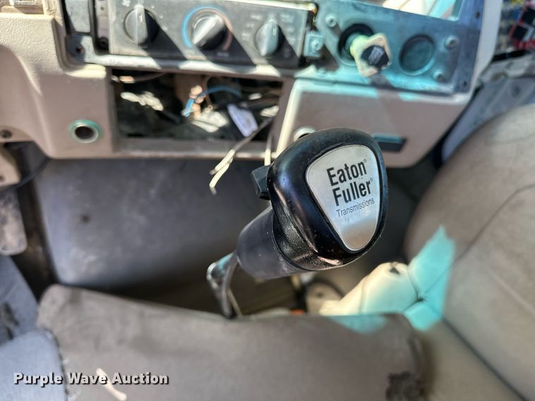 image for item NQ9418 2007 Sterling Acterra  crane truck