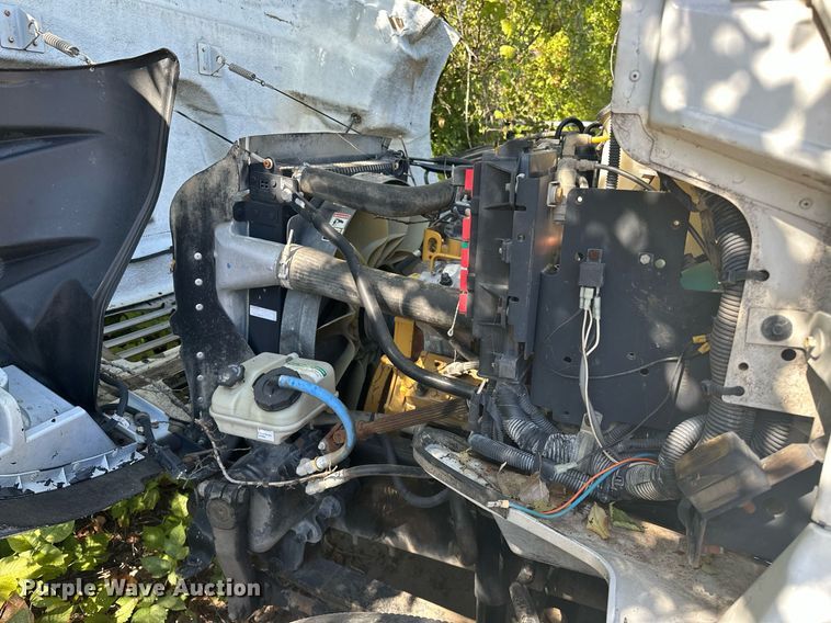 image for item NQ9418 2007 Sterling Acterra  crane truck