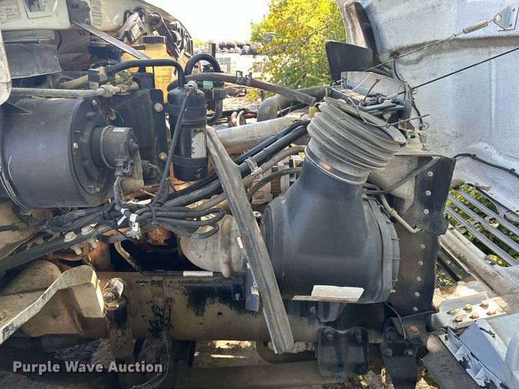 image for item NQ9418 2007 Sterling Acterra  crane truck