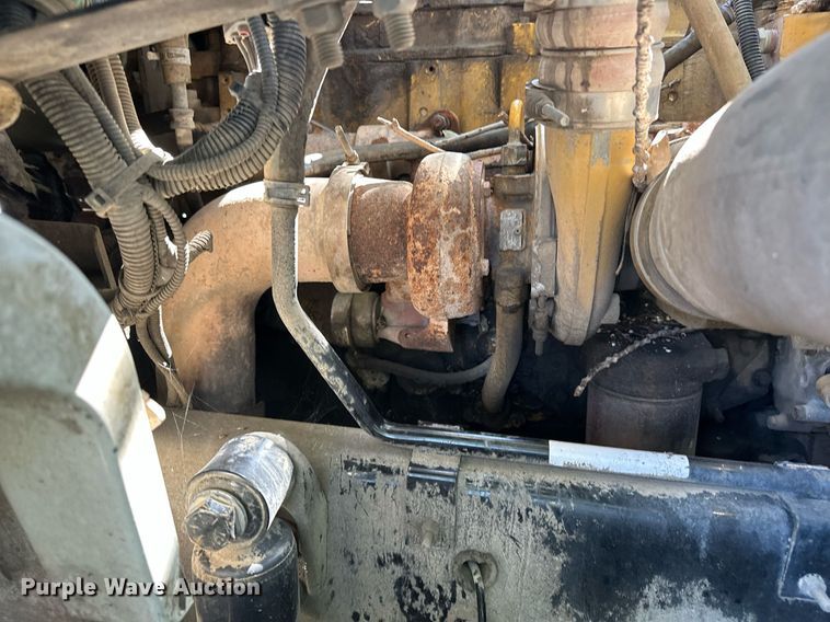 image for item NQ9418 2007 Sterling Acterra  crane truck