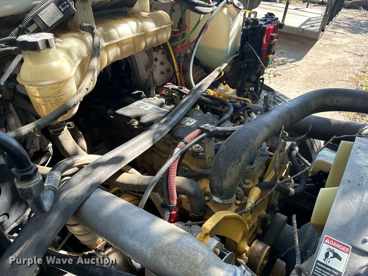 image for item NQ9418 2007 Sterling Acterra  crane truck