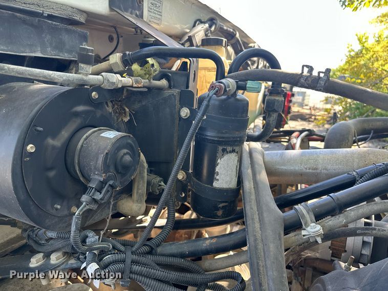 image for item NQ9418 2007 Sterling Acterra  crane truck