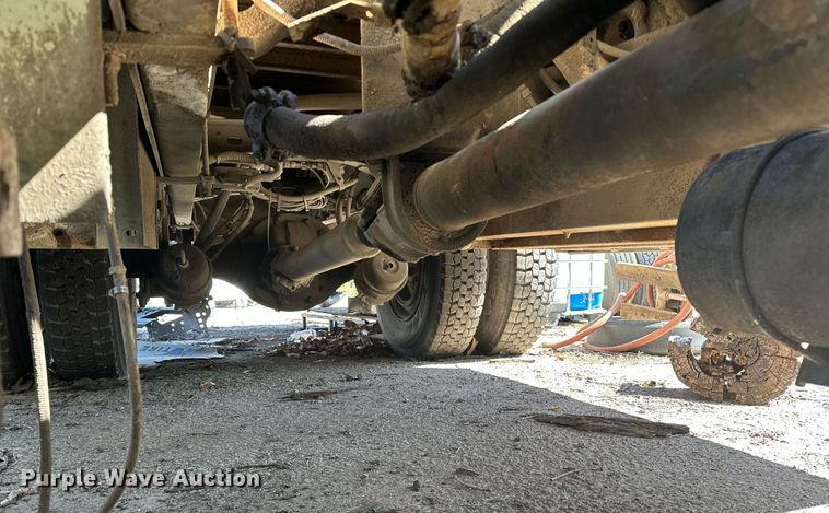 image for item NQ9418 2007 Sterling Acterra  crane truck