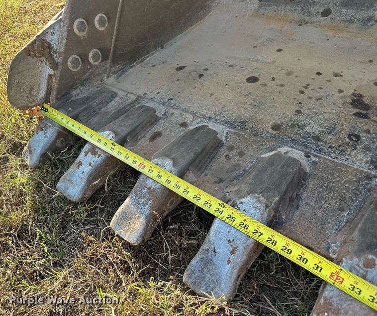 image for item NQ9463 2008 Link-Belt 130LX  excavator