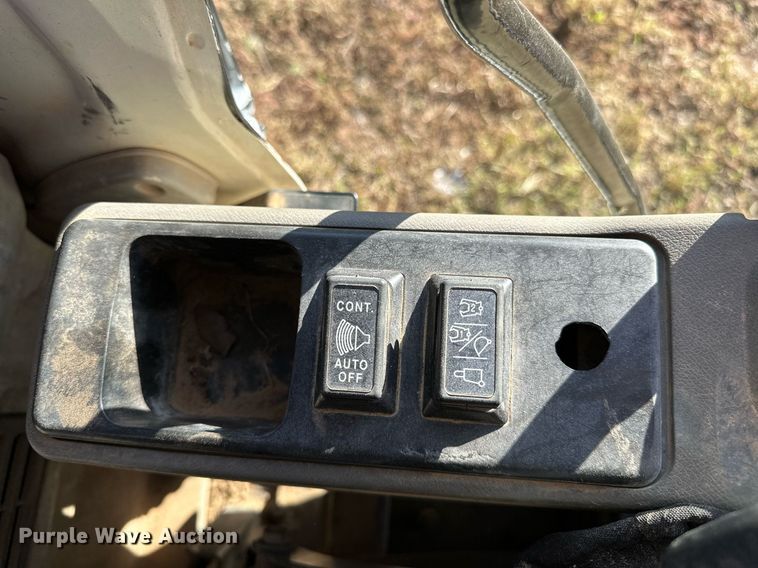 image for item NQ9463 2008 Link-Belt 130LX  excavator