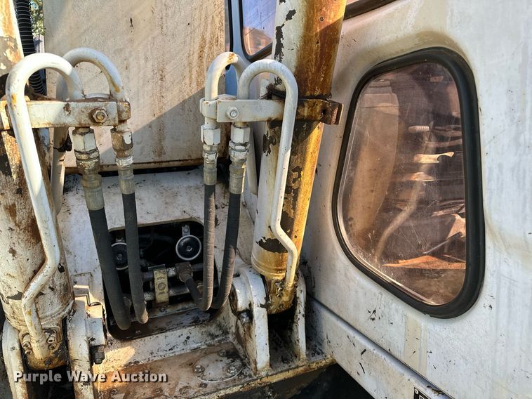 image for item NQ9463 2008 Link-Belt 130LX  excavator