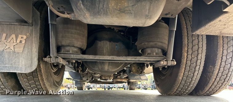 image for item NQ9894 2013 Kenworth T300  utility / service truck