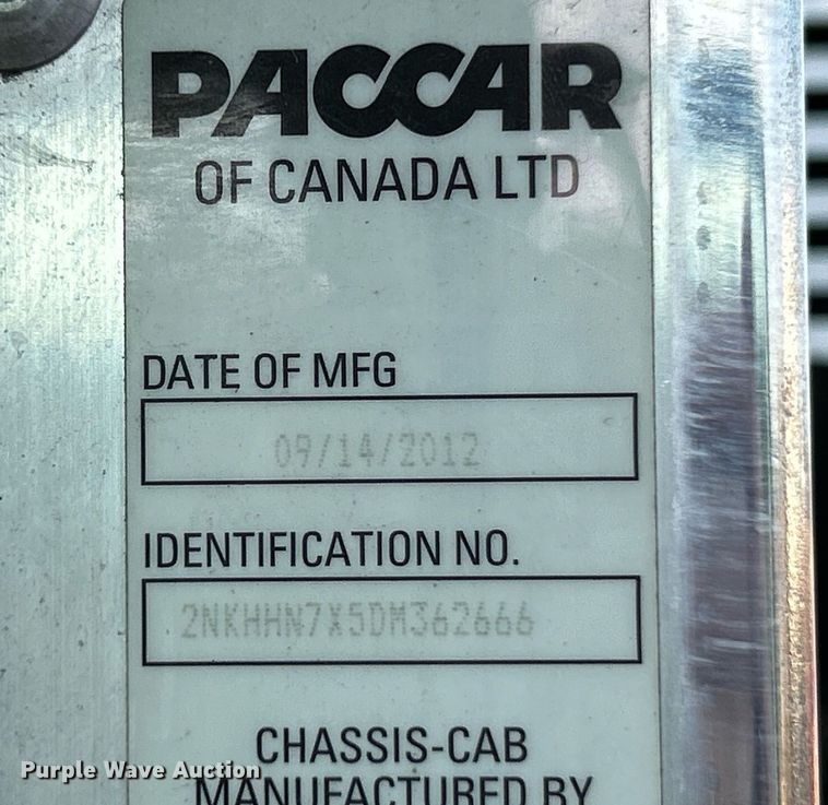 image for item NQ9894 2013 Kenworth T300  utility / service truck