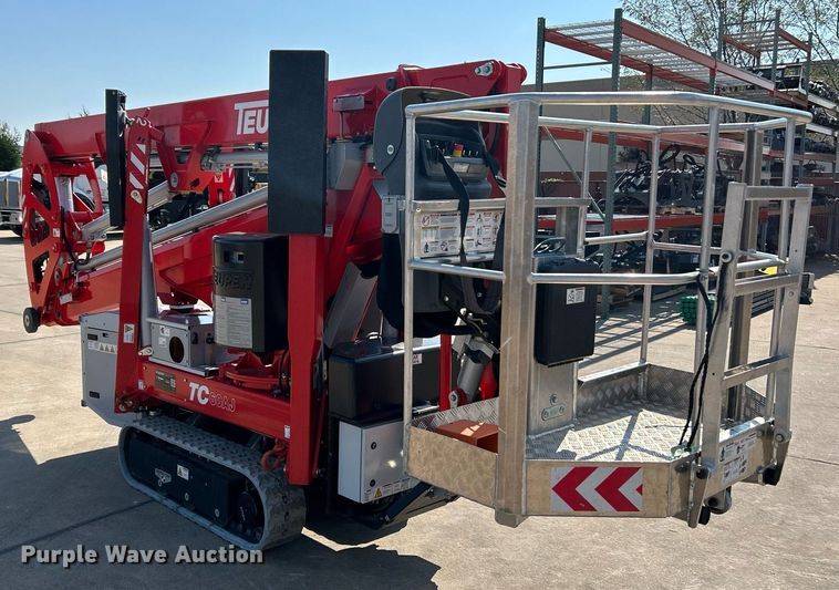 image for item NQ9898 2020 Teupen TC60AJ  boom lift