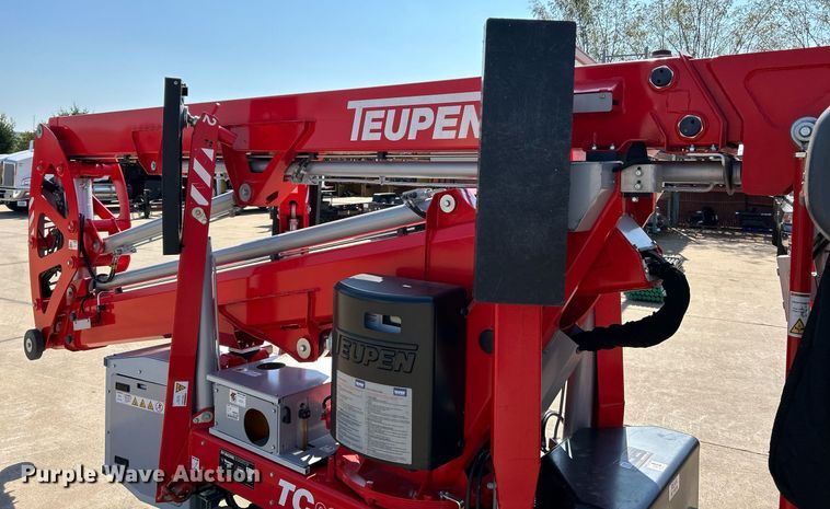 image for item NQ9898 2020 Teupen TC60AJ  boom lift