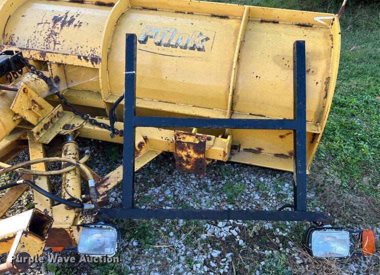 image for item NQ9917 Flink  11' W snow plow