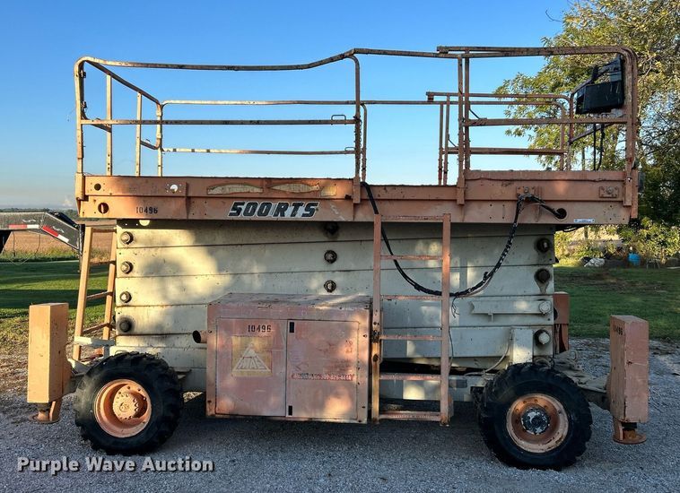image for item NQ9918 2002 JLG 500RTS  scissor lift