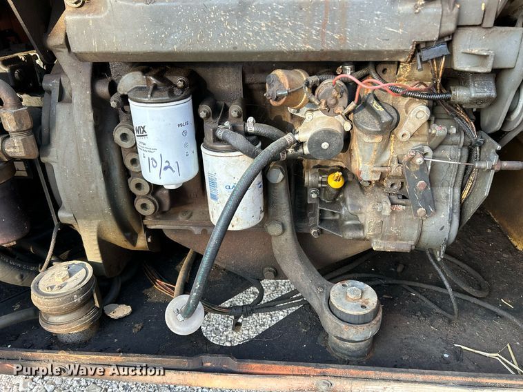 image for item NQ9918 2002 JLG 500RTS  scissor lift