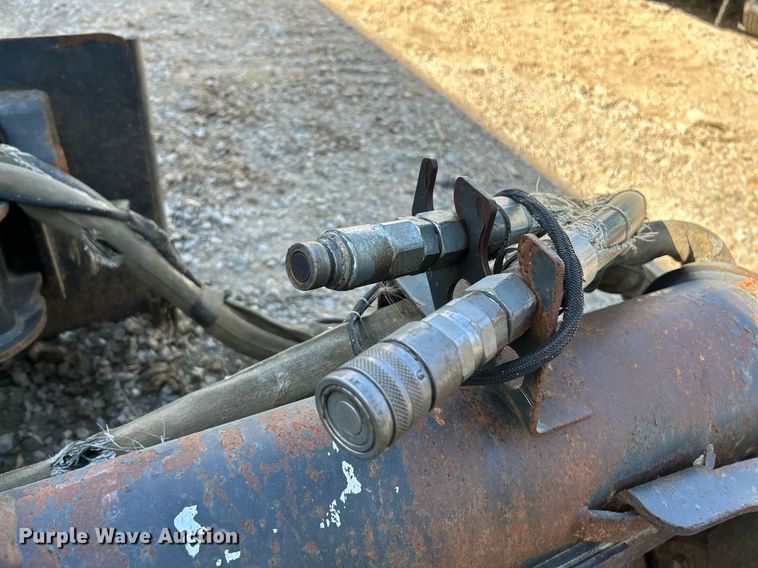 image for item NQ9926 2012 Bobcat 72SCH  skid steer soil conditioner