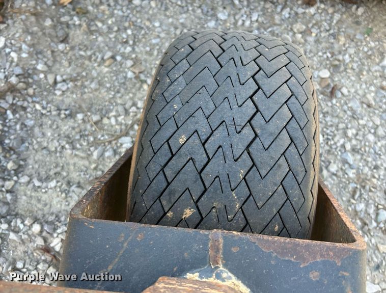 image for item NQ9926 2012 Bobcat 72SCH  skid steer soil conditioner