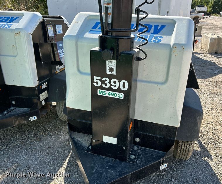 image for item NQ9928 (3) light plants