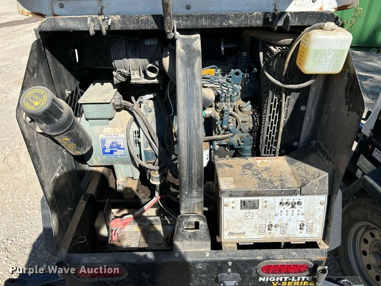 image for item NQ9928 (3) light plants