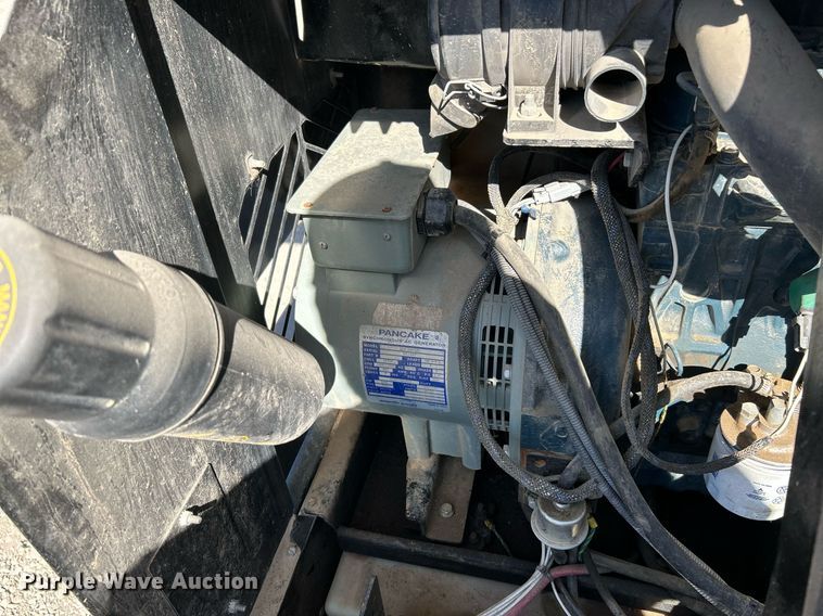 image for item NQ9928 (3) light plants