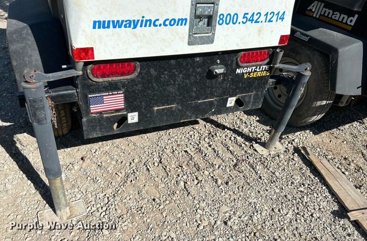 image for item NQ9928 (3) light plants