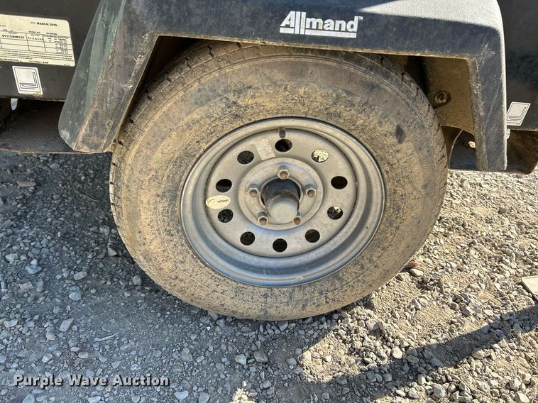 image for item NQ9928 (3) light plants