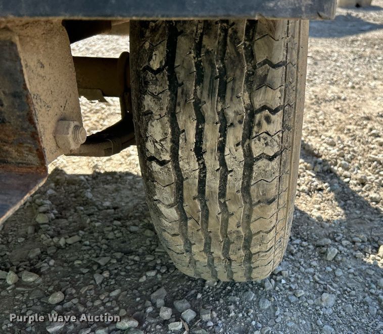 image for item NQ9928 (3) light plants