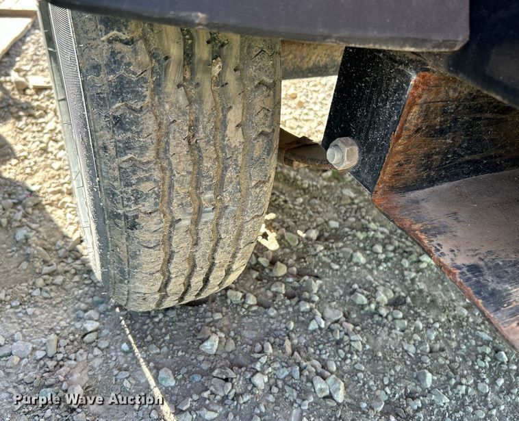 image for item NQ9928 (3) light plants