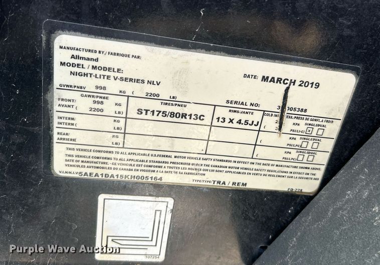 image for item NQ9928 (3) light plants