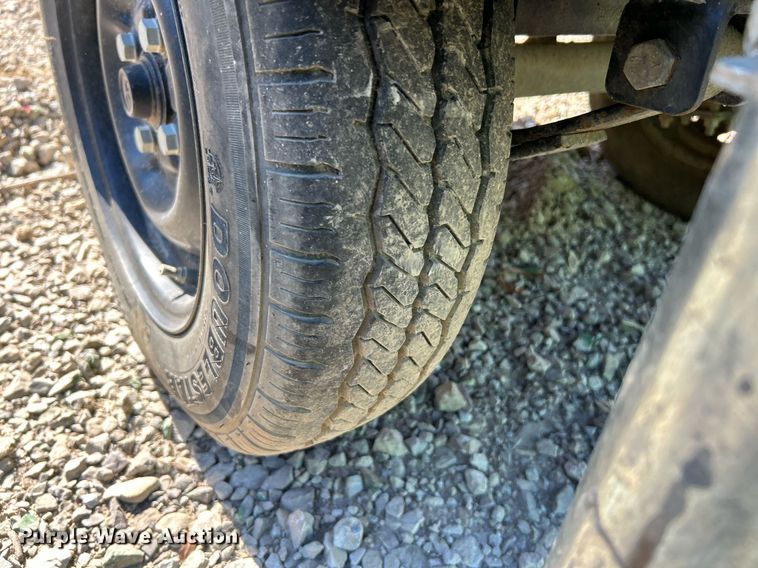 image for item NQ9928 (3) light plants