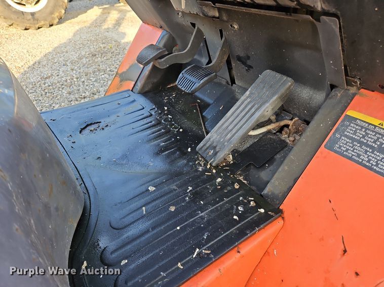 image for item NQ9932 Toyota 7FGCU25  forklift