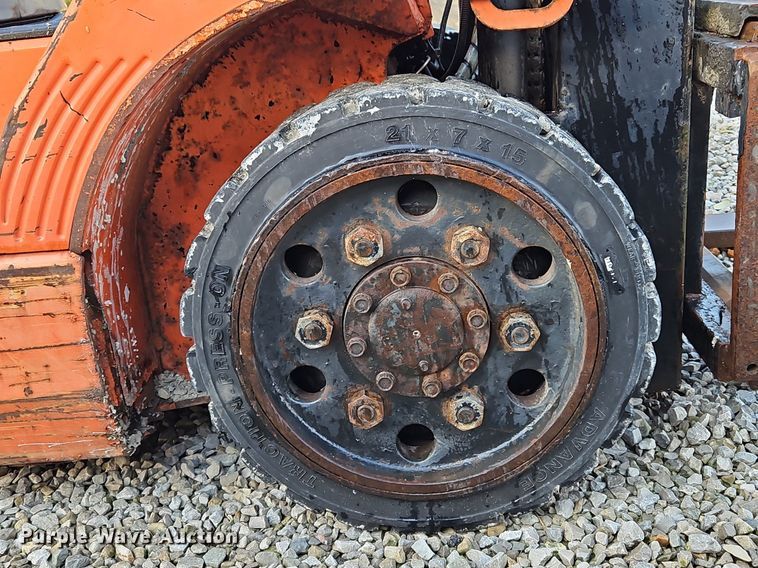 image for item NQ9932 Toyota 7FGCU25  forklift