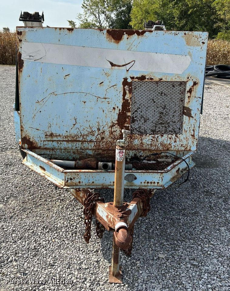 image for item NQ9935 1993 Sreco Flexible HV2060TR/L  sewer jetter trailer