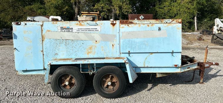 image for item NQ9935 1993 Sreco Flexible HV2060TR/L  sewer jetter trailer