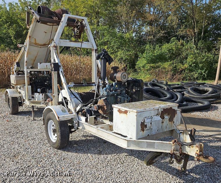 image for item NQ9936 (2) Sreco Flexible pull-in bucket machines