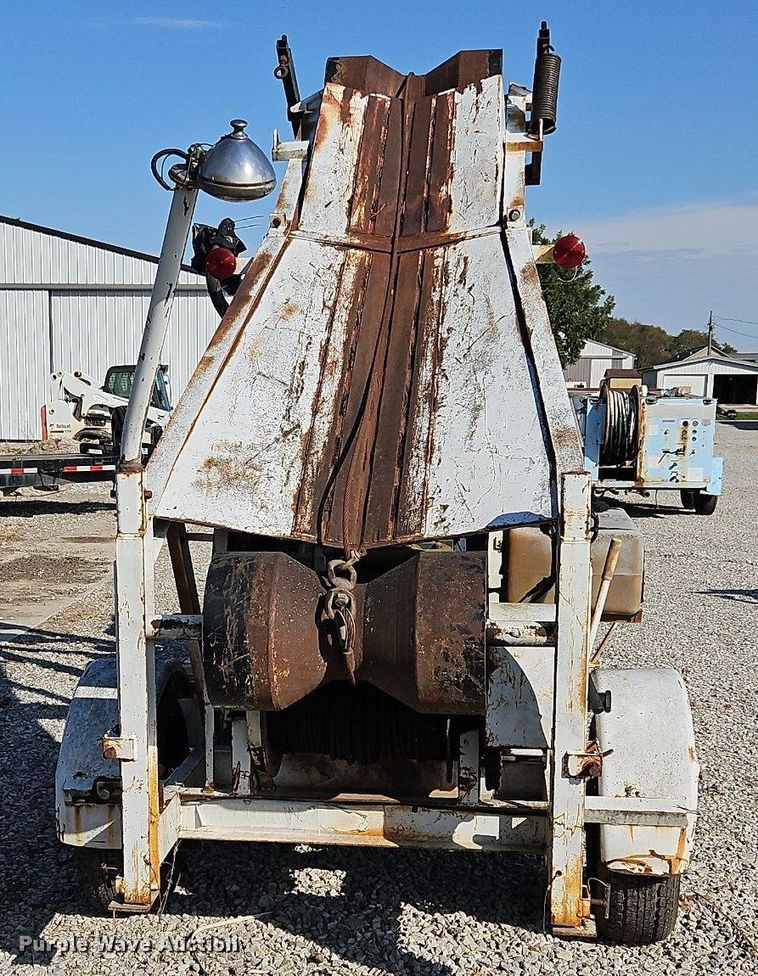 image for item NQ9936 (2) Sreco Flexible pull-in bucket machines