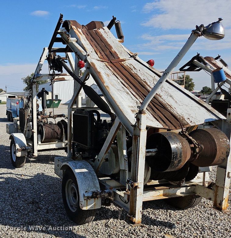 image for item NQ9936 (2) Sreco Flexible pull-in bucket machines