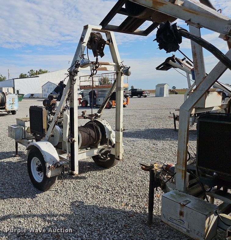 image for item NQ9936 (2) Sreco Flexible pull-in bucket machines